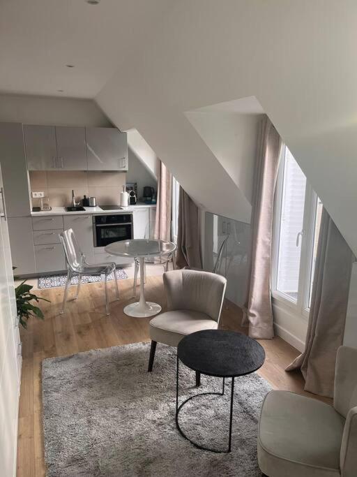 Studio R - Paris Extérieur photo